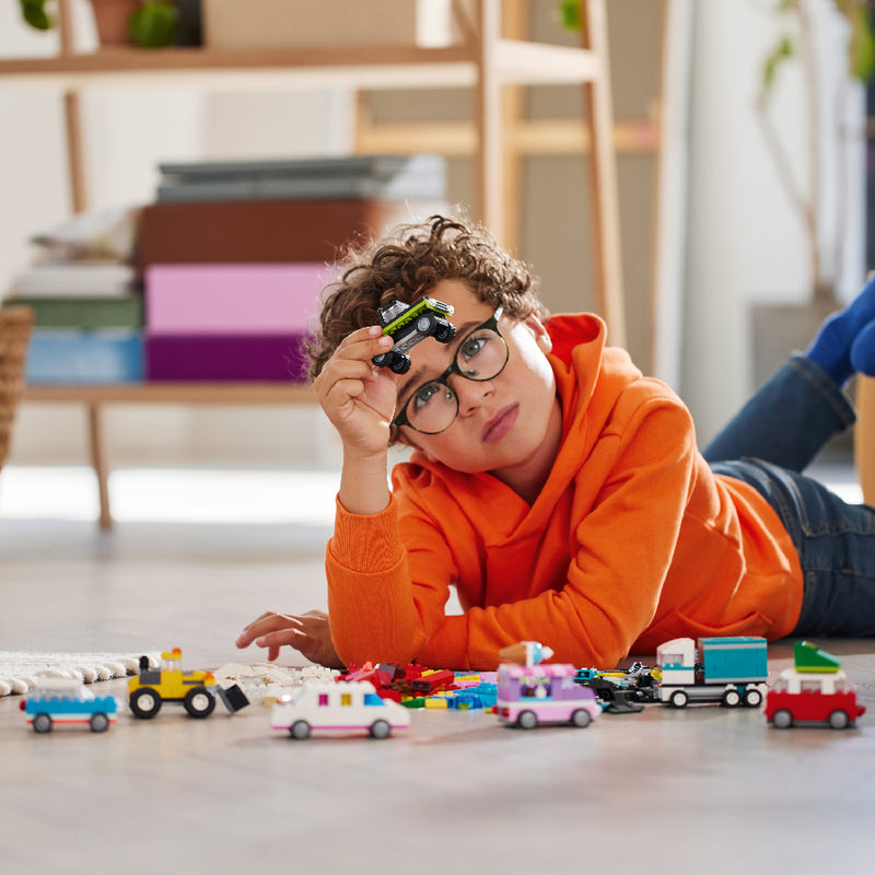 Đồ chơi lắp ráp Bộ gạch chi tiết chủ đề phương tiện xe LEGO CLASSIC 11036 (900 chi tiết) - ảnh 6