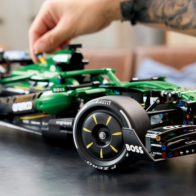 Đồ Chơi Lắp Ráp Aston Martin Aramco AMR25 F1® LEGO TECHNIC 42240 (1547 Chi Tiết) - ảnh 6