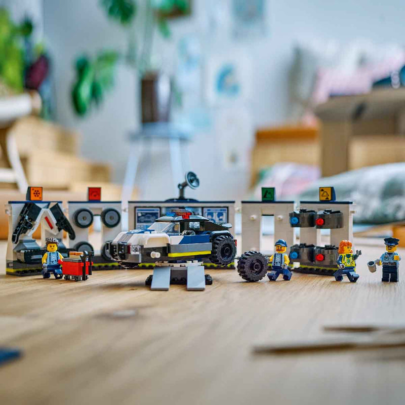 Đồ Chơi Lắp Ráp Garage Xe Cảnh Sát LEGO CITY 60457 (489 chi tiết) - ảnh 5